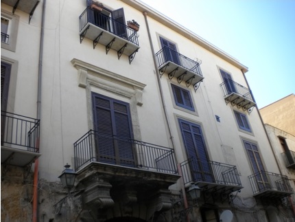 Restauro edilizia in centro a Palermo